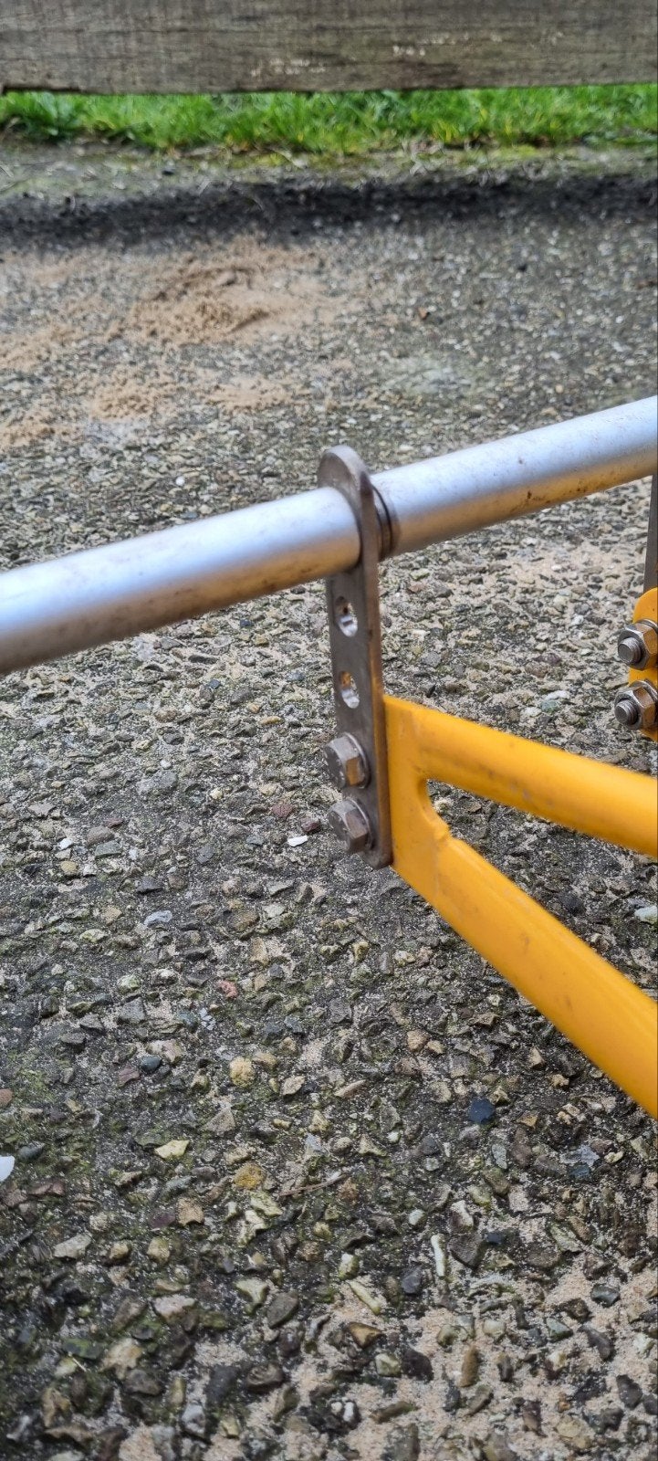 Foto 2 van verlagingsset veloretti loopfiets driewieler verlagen