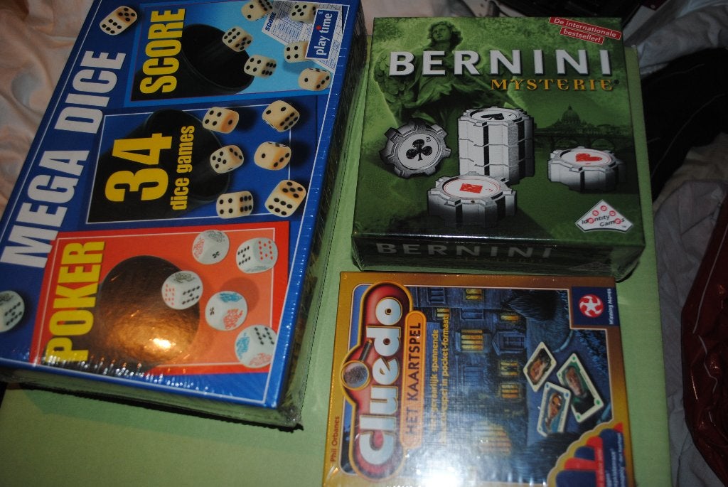 Alles is nieuw div. Kado art. Sierraden speelgoed decoratie., Een of twee spelers, Ophalen of Verzenden, Nieuw, Reisspel