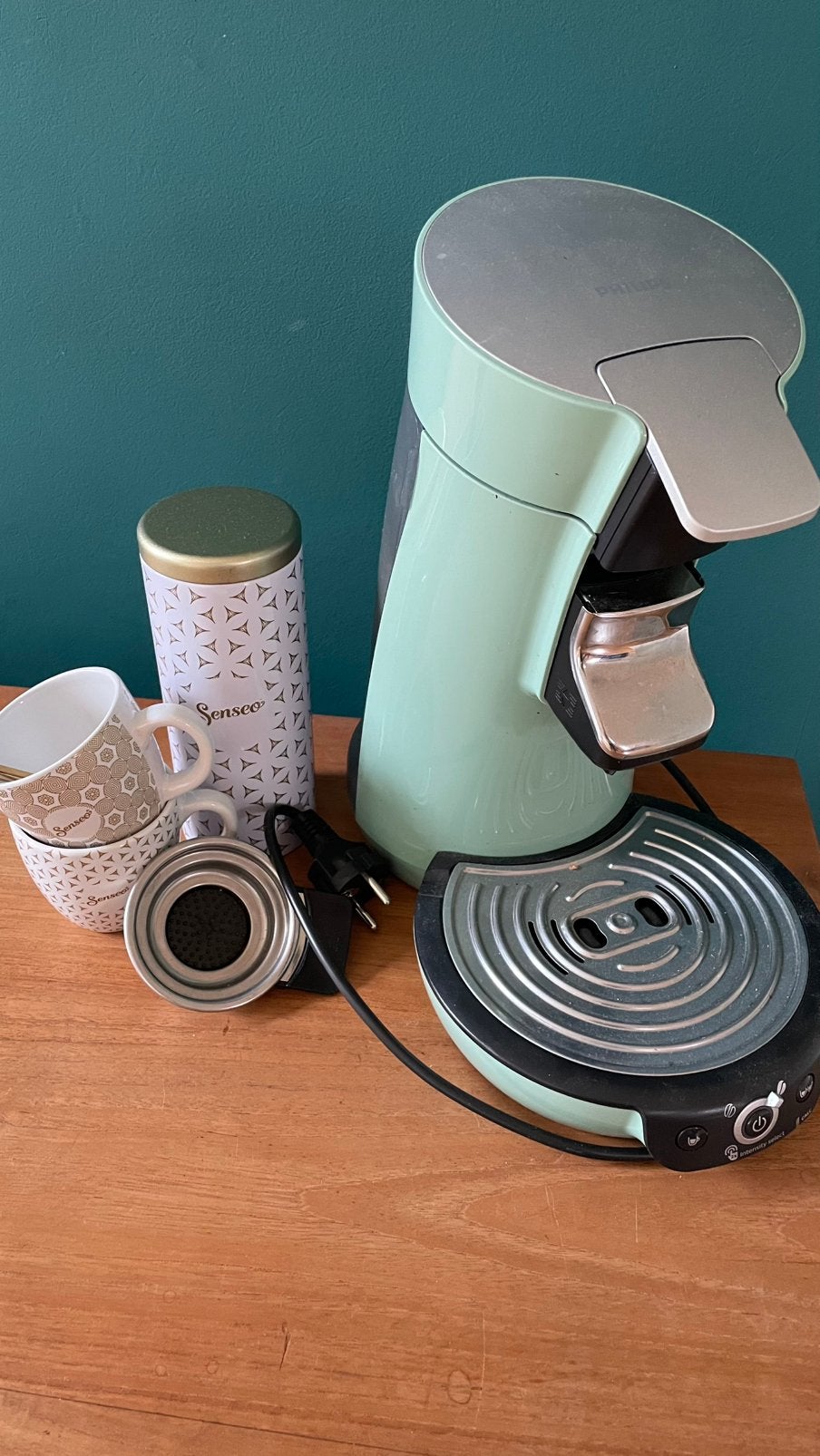 Senseo mint groen, Ophalen, Koffiemachine, Zo goed als nieuw, Koffiepads en cups