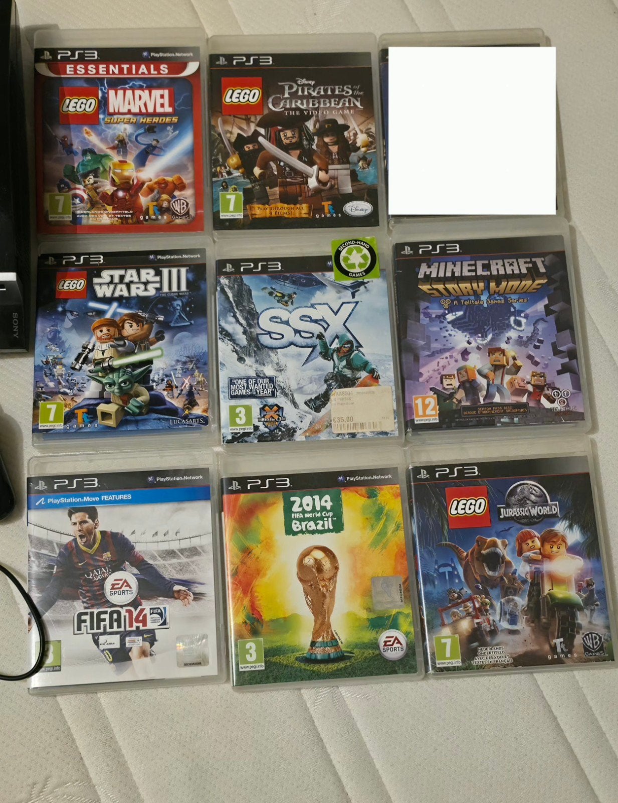 8 PS3 games + 1 film - LEGO, FIFA, Minecraft, SSX, Ophalen, Gebruikt, Overige genres, Eén computer