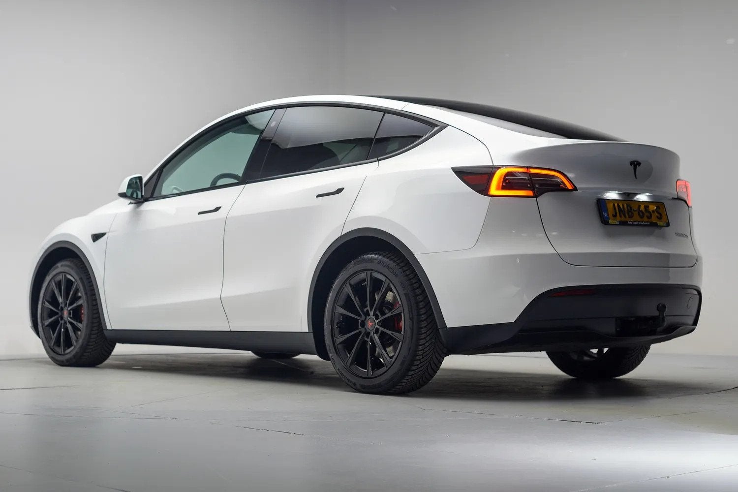 Tesla Model Y Long Range AWD 75 kwh [ Panoramadak Navigatie, Auto's, Tesla, Automaat, 0 cilinders, Gebruikt, Wit