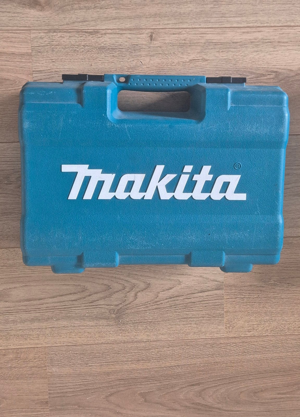 Makita Schroefmachine met Accu, Lader en Boorset, Doe-het-zelf en Verbouw, Gereedschap | Boormachines, Ophalen, Gebruikt, Variabele snelheid