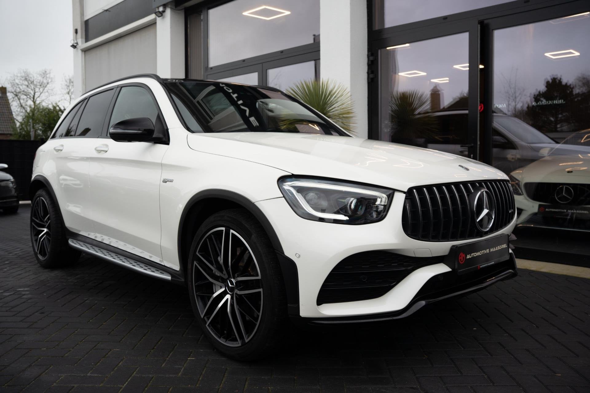 Mercedes-Benz GLC-klasse AMG 43 4MATIC Premium Plus Facelift, Dealer onderhouden, Gebruikt, 390 pk, Leder