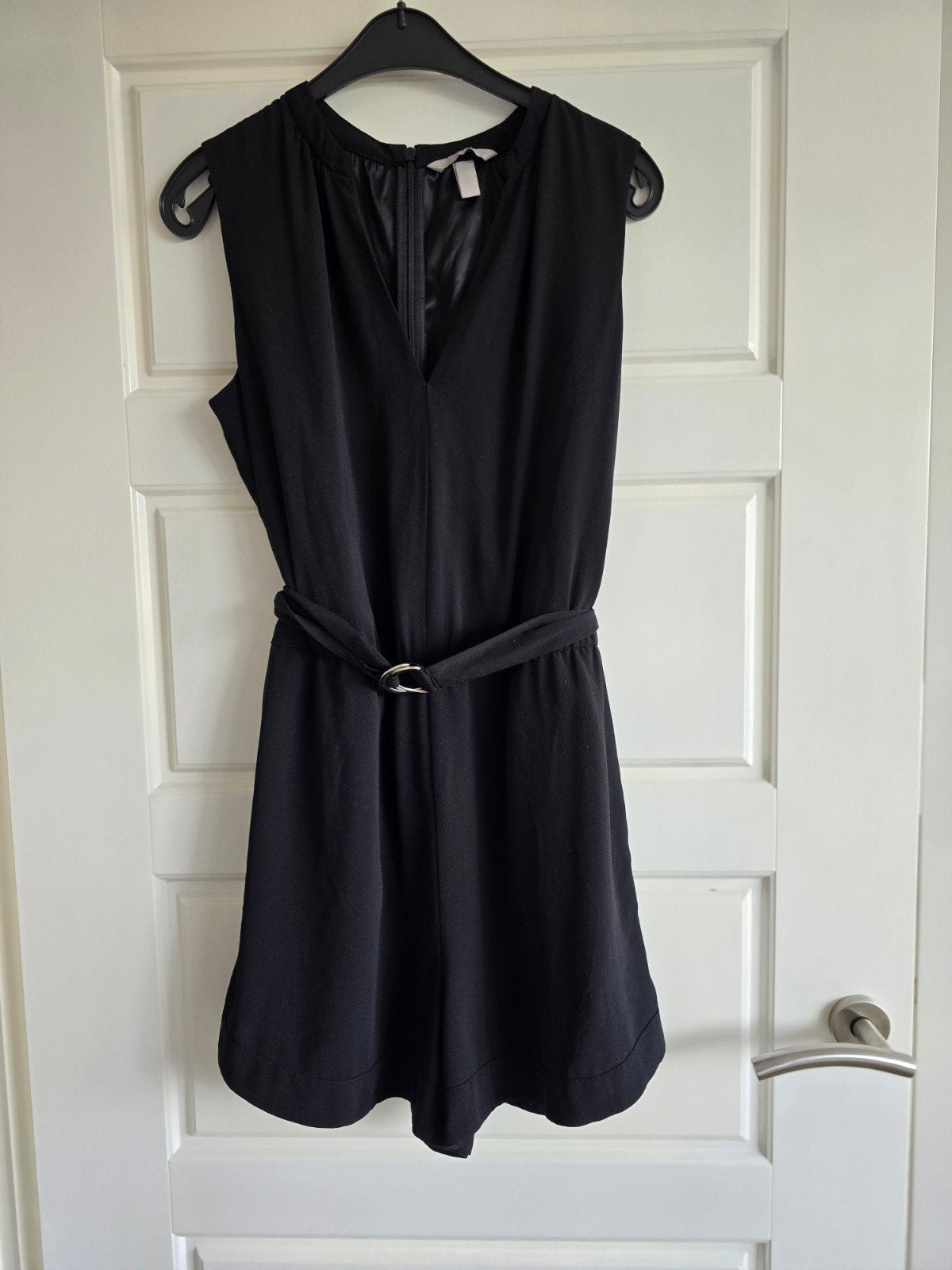 Te koop zwarte dames jumpsuit merk H&M maat 40., Kleding | Dames, Maat 38/40 (M), H&M, Zwart, Ophalen of Verzenden