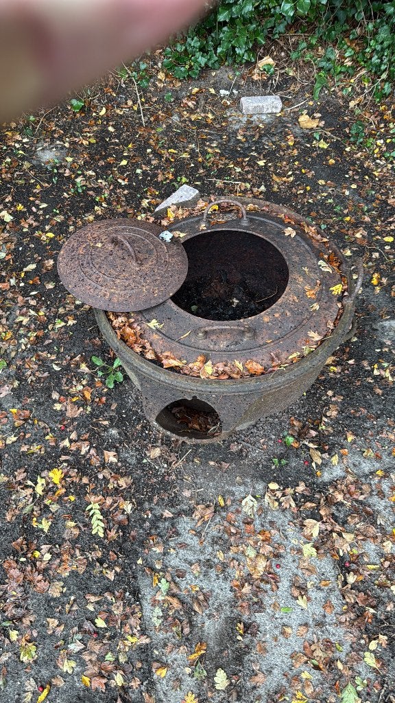 Giet ijzer kookpot, Ophalen