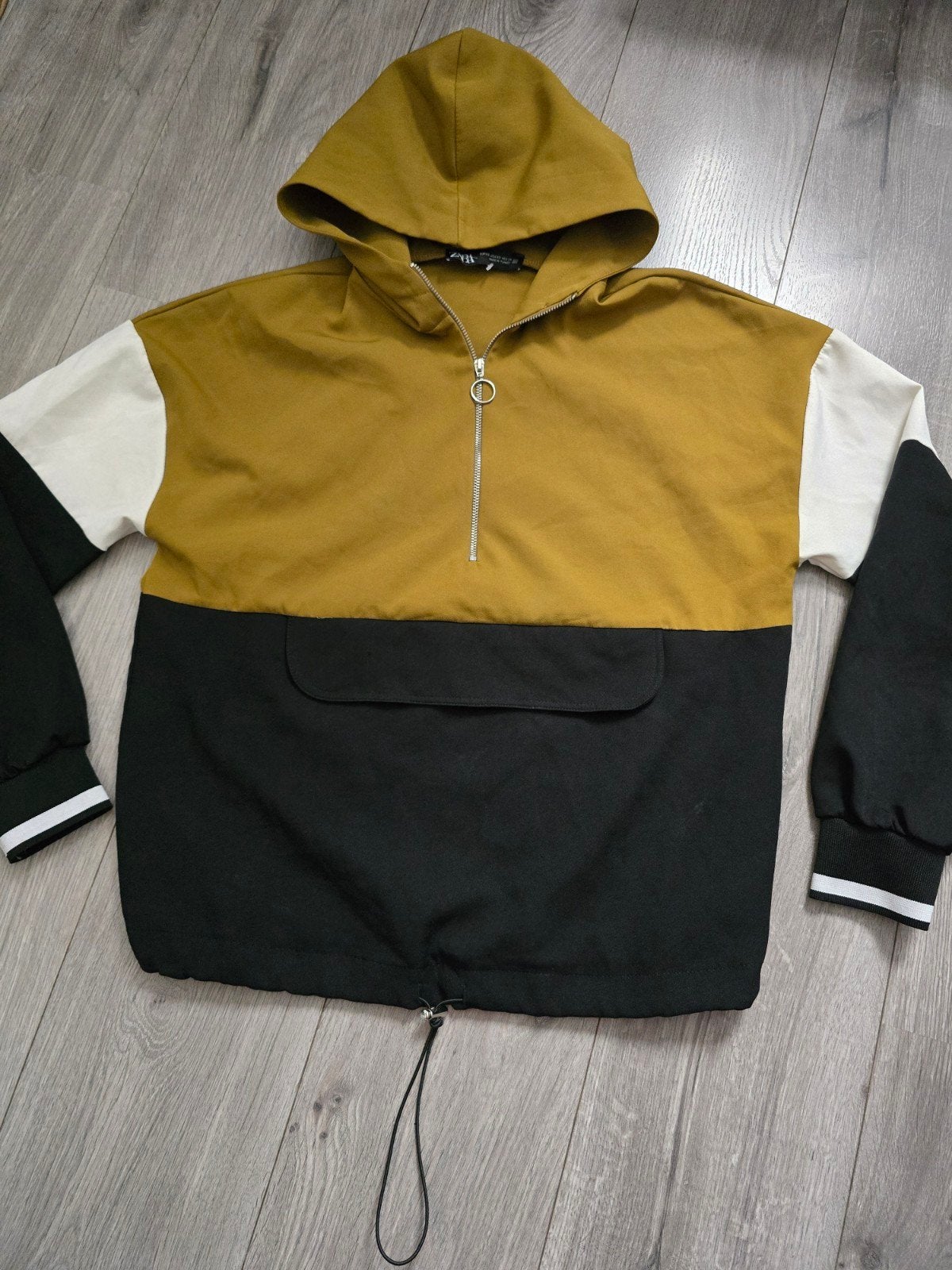 Mooie dames jas, hoodie Zara, maat XS, Nieuw (IJ8), Ophalen of Verzenden, Nieuw, Maat 46 (S) of kleiner
