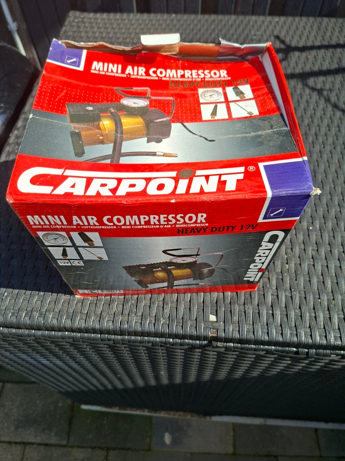 Carpoint Mini Luchtcompressor 12V, Doe-het-zelf en Verbouw, Gebruikt, Ophalen of Verzenden, Minder dan 200 liter/min, Minder dan 6 bar