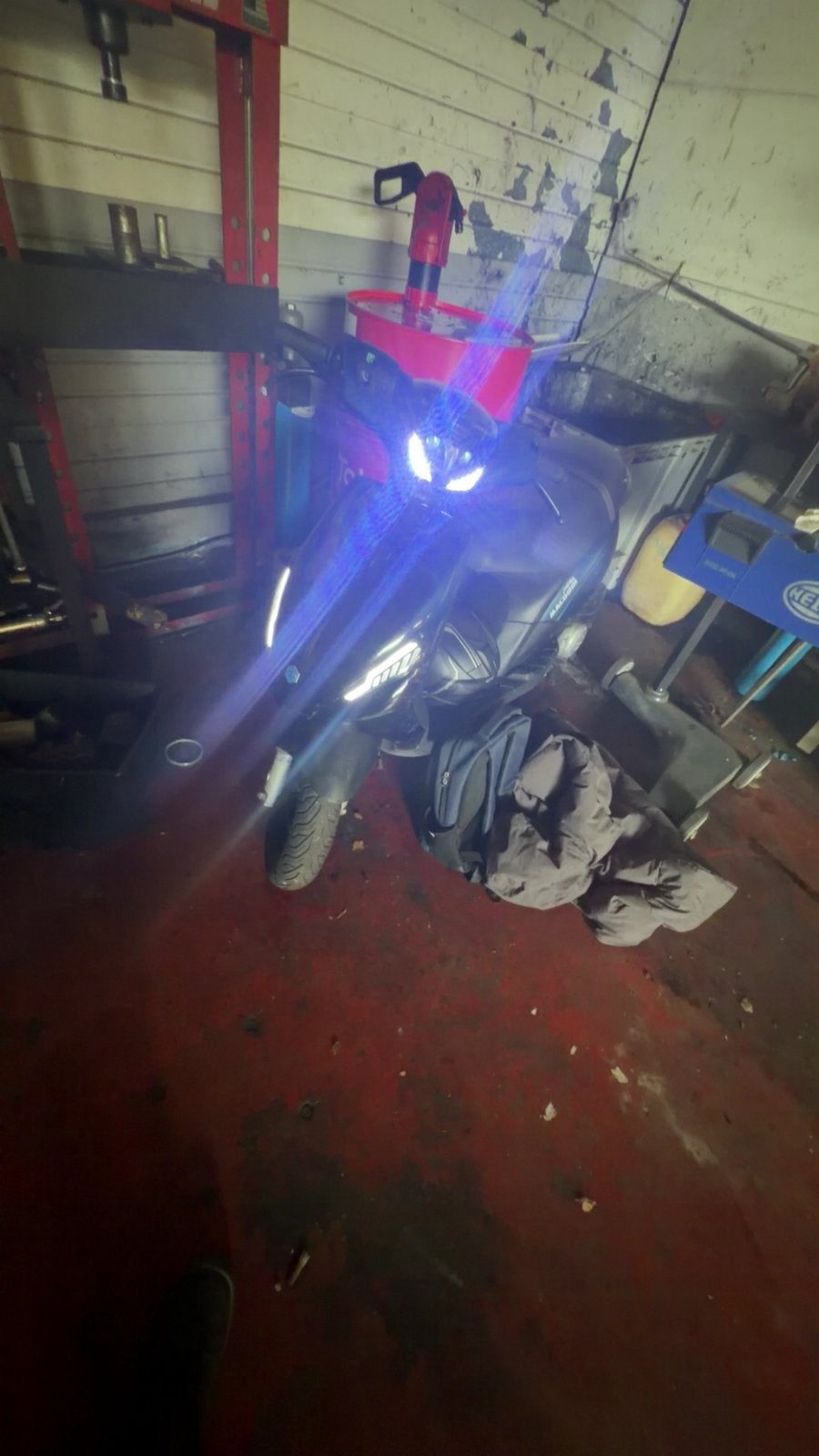 GEZOCHT: SCOOTER PROJECT / OPKNAPPER, Fietsen en Brommers, Ophalen, Zo goed als nieuw, Tweetakt