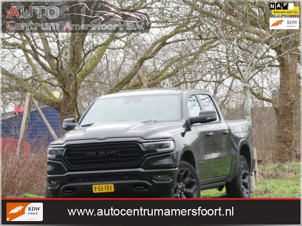 Dodge Ram 1500 5.7 V8 4x4 Crew Cab Limited, Auto's, Dodge, Automaat, Gebruikt, 5654 cc, Zwart