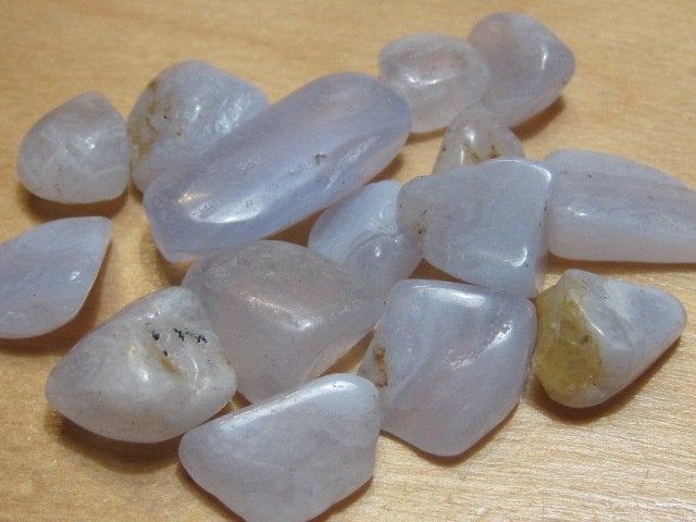 ed. 2x 50Kt aparte edelstenen CHALCEDOON (3), Verzenden, Nieuw