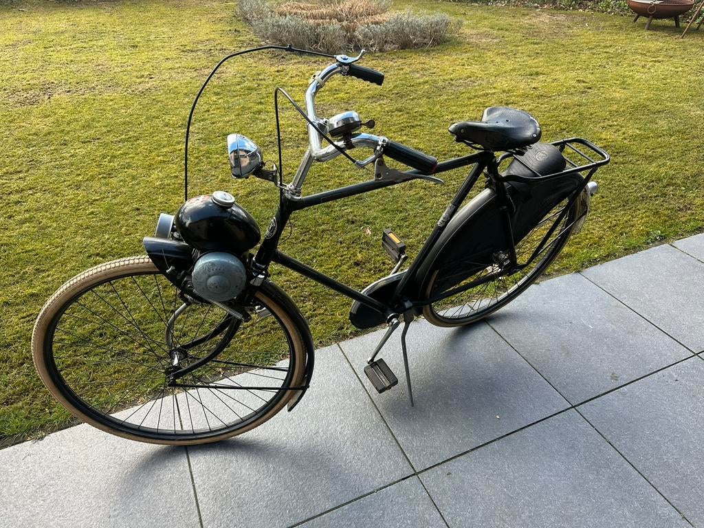 Berini M13 eitje op oude Germaan herenfiets, Fietsen en Brommers, Fietsen | Oldtimers, 59 cm of meer, Ophalen