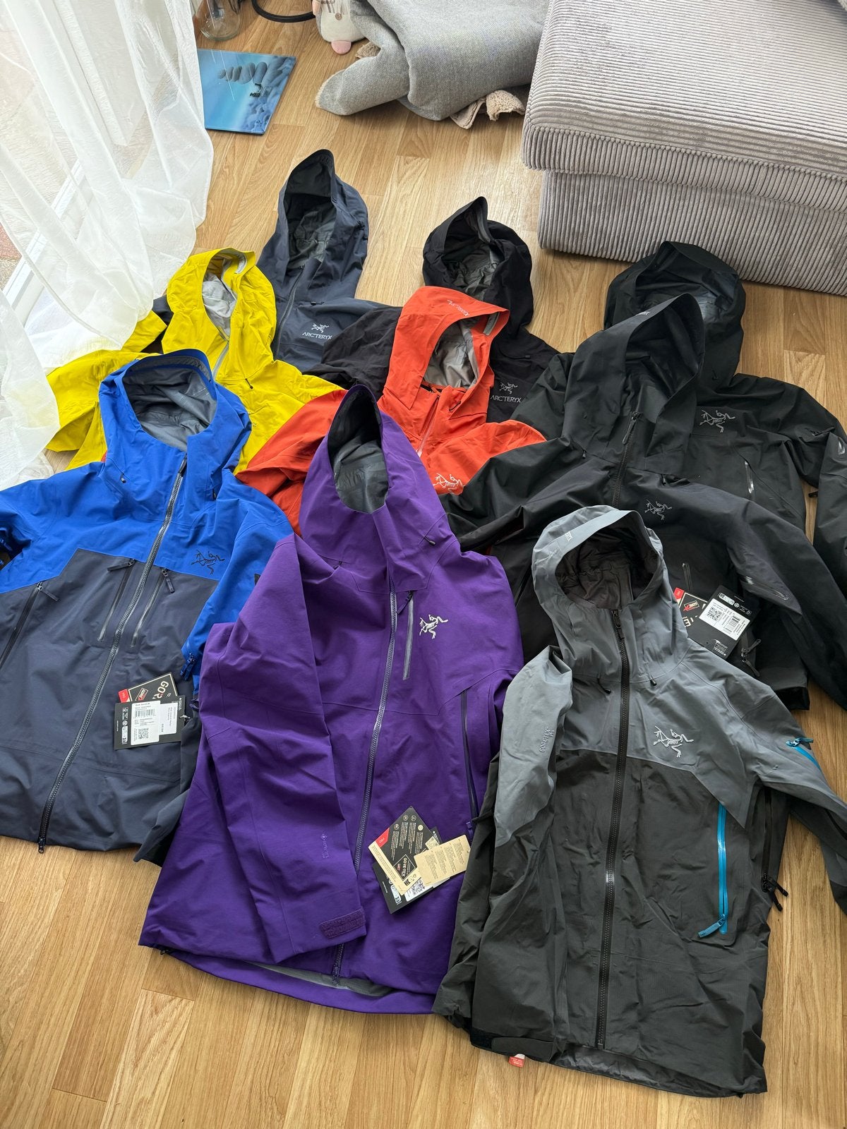 Arc'teryx jassen in diverse maten en modellen (deels nieuw)