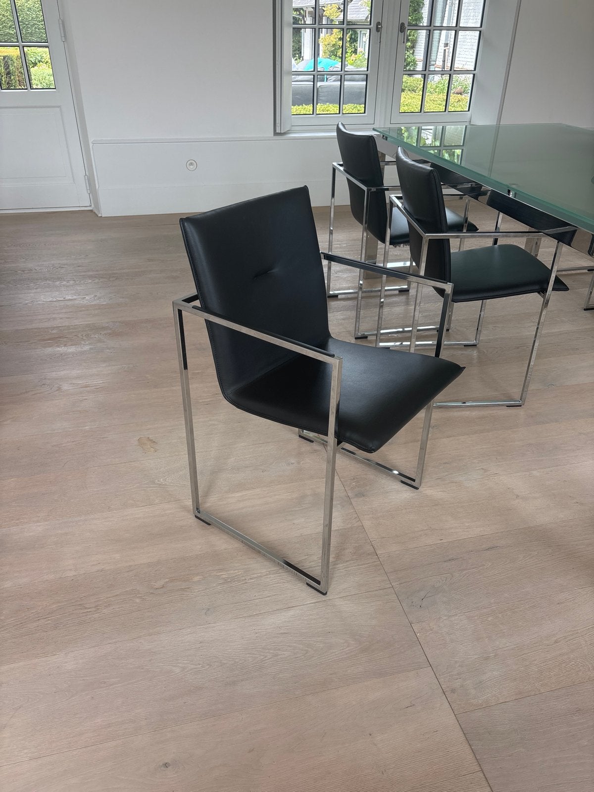 6x Arco Eetkamerstoelen - Zwart Leer en Chroom (6 stuks), Ophalen, Zwart, Leer, Zo goed als nieuw