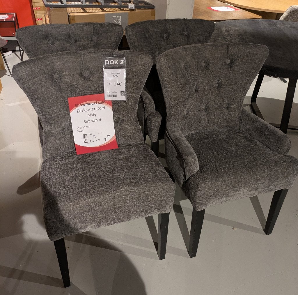 SET VAN 4 NIEUWE KLASSIEKE EETKAMER STOELEN VOOR SPOTPRIJS, Ophalen, KLASSIEK, Nieuw, Vier