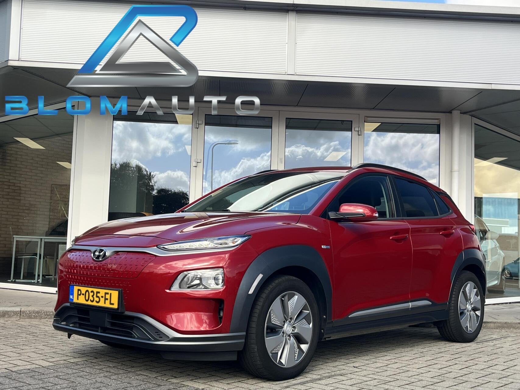 Hyundai Kona EV SOH 95%! CARPLAY+STOELVERW+CAMERA+KEYLESS, Auto's, Gebruikt, Zwart, 39 kWh, 289 km
