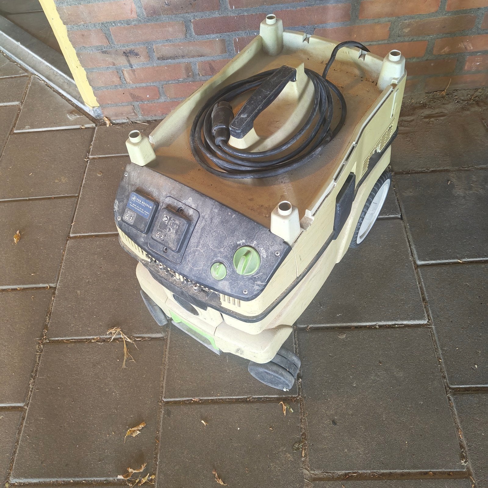 Festool CT 26 stofzuiger defect, Doe-het-zelf en Verbouw, Ophalen, Gebruikt