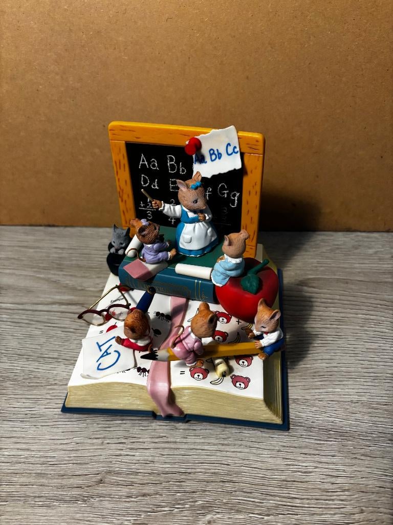 Enesco speeldoos SCHOOLKLAS, Ophalen