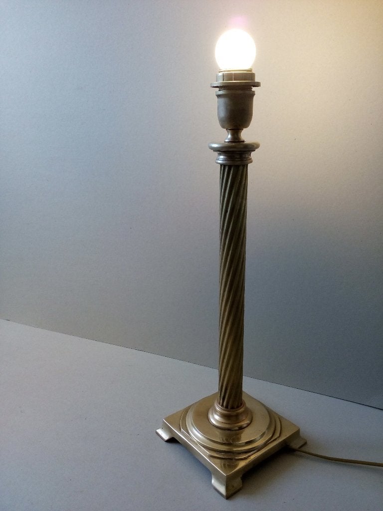 Brocante tafellamp(voet met gedraaide zuil/koper/goudkleur), Gebruikt, Overige merken, 52 cm, Vintage