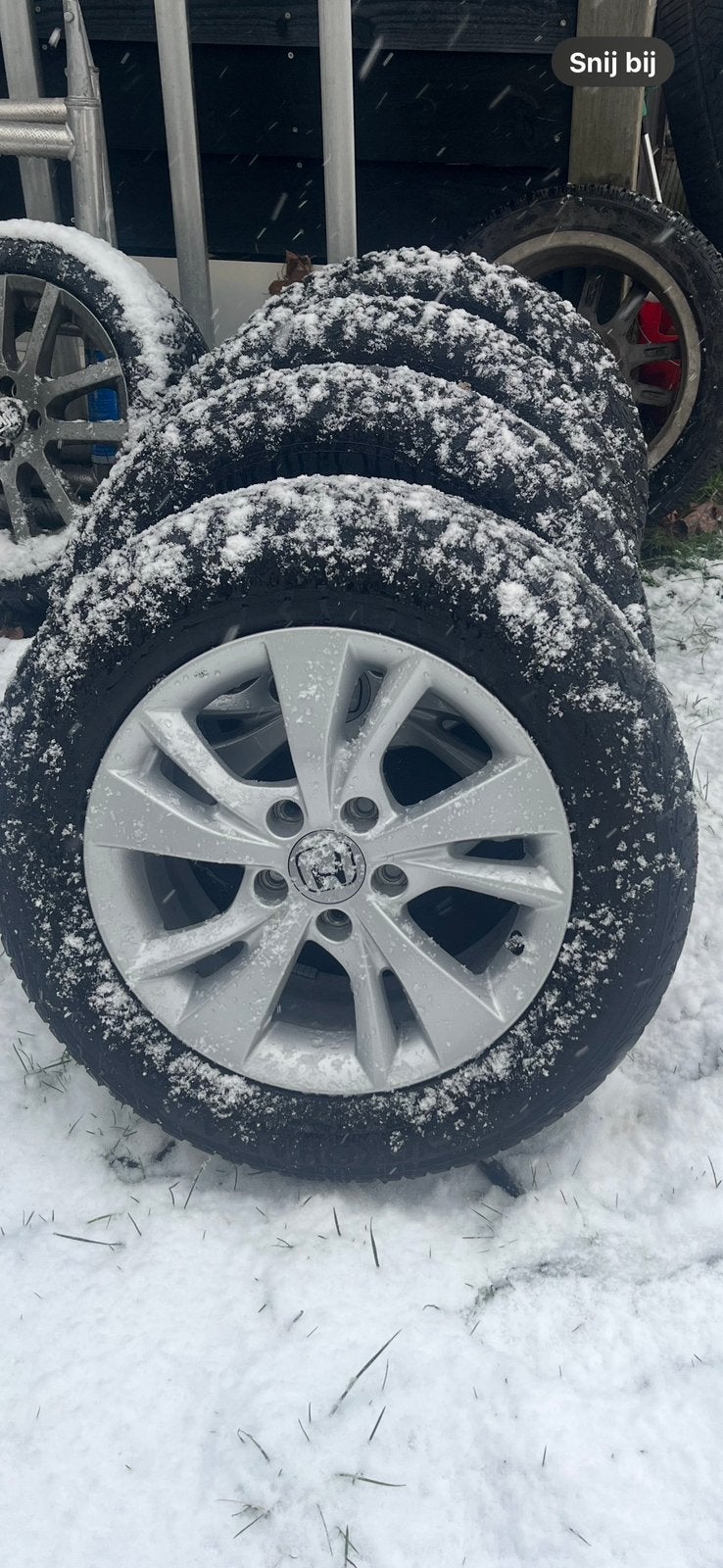 Honda Hr-v winterbanden 215 60 16 HRV 5x114,3 velgen, Auto-onderdelen, Ophalen, 215 mm, Velg(en), Nieuw