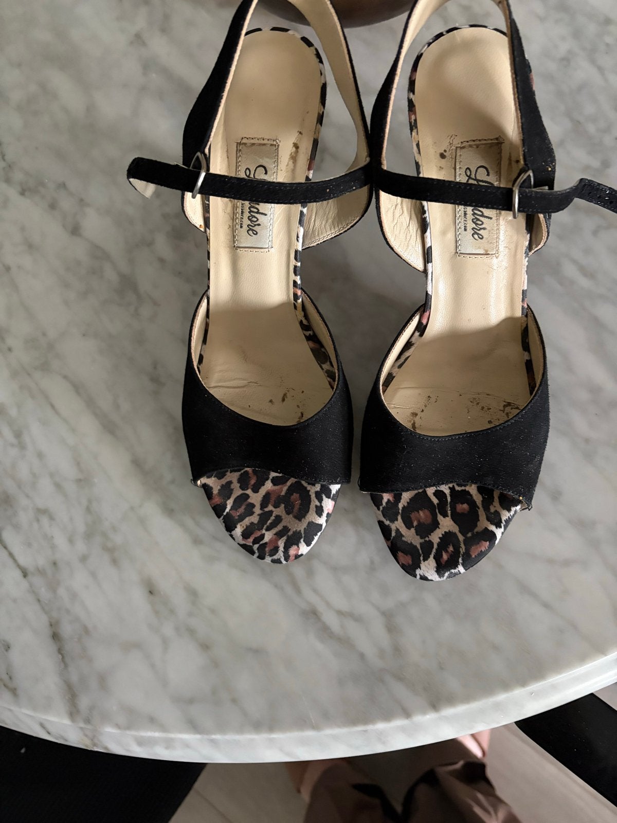 Zwarte suède tangoschoenen  Lisadore, maat 40, Ophalen of Verzenden, Gedragen, Zwart, Pumps