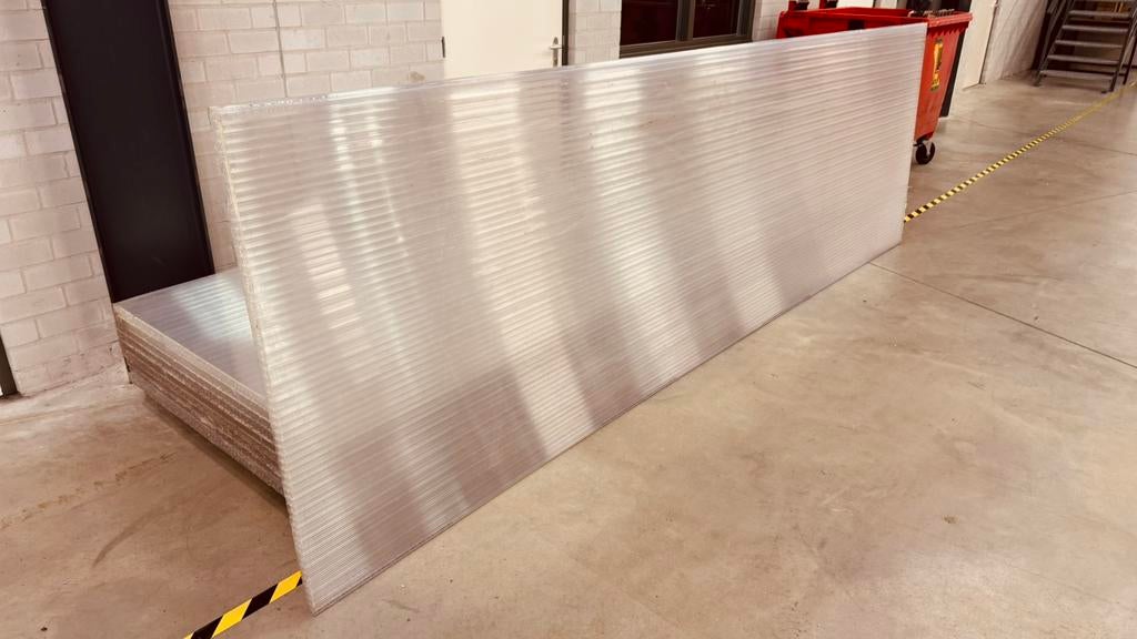10 x polycarbonaat kanaalplaten, Doe-het-zelf en Verbouw, Platen en Panelen, Ophalen, Zo goed als nieuw