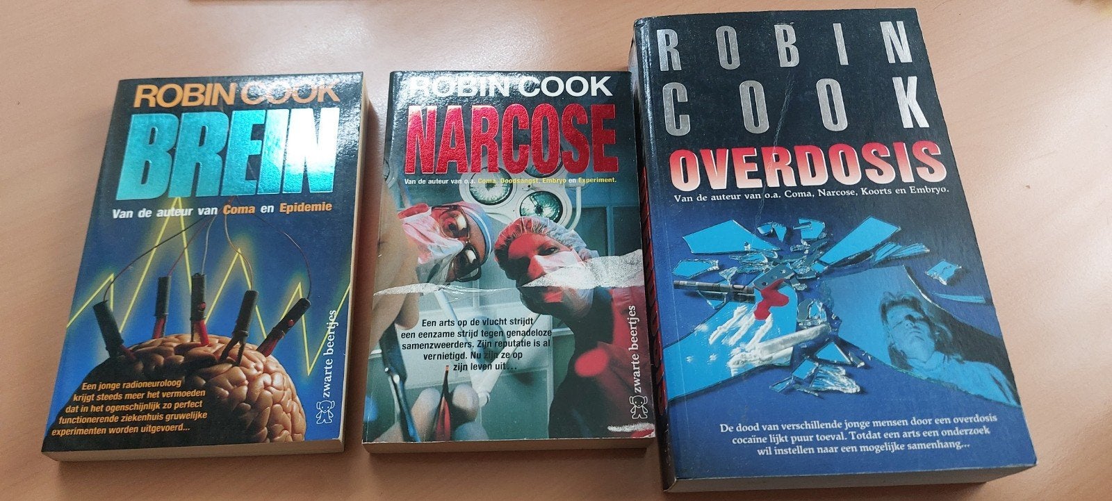 Robin Cook Thriller Boeken: Brein, Narcose, Overdosis, Boeken, Ophalen of Verzenden, Gelezen, Robin Cook, Nederland