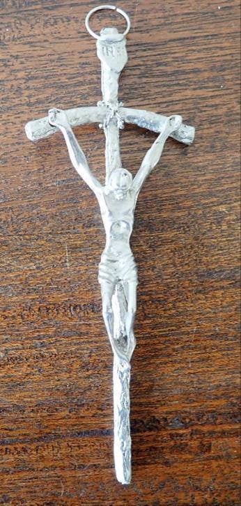 Kruis kruisbeeld (7) 13,5 bij 5 cm, Antiek en Kunst, Antiek | Religie, Ophalen of Verzenden