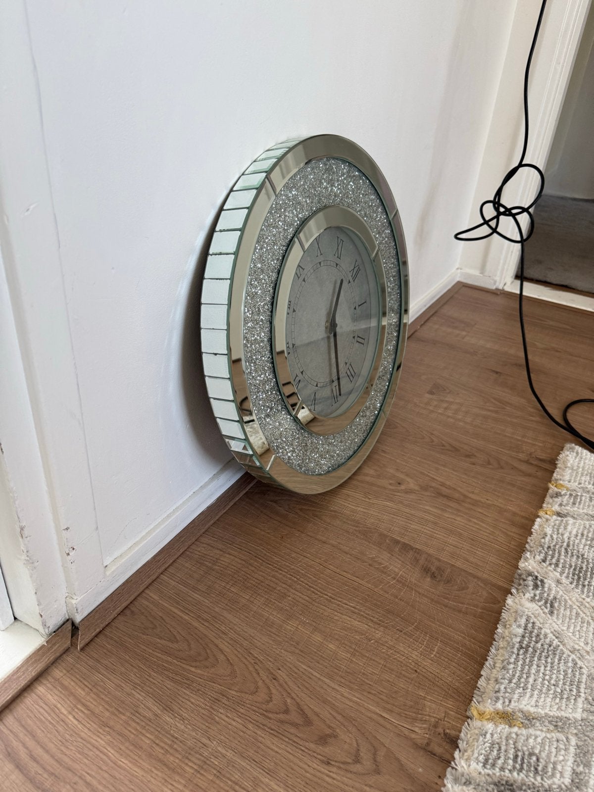 Moderne spiegel wandklok met glitter, Ophalen, Wandklok, Analoog, Zo goed als nieuw
