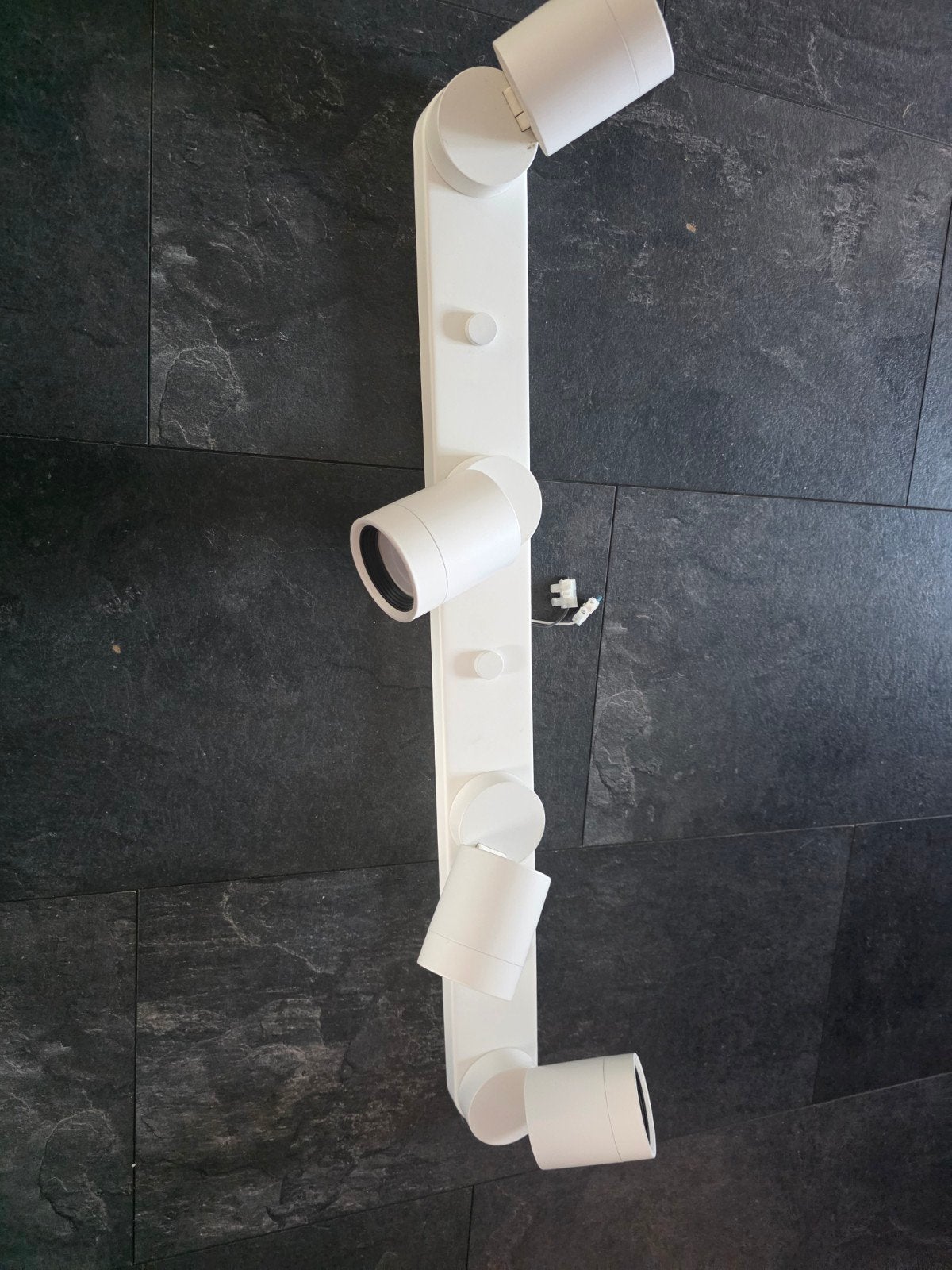 IKEA Plafondspot / Wandspot met 4 verstelbare spots, Gebruikt, Overige fittingen, Ophalen of Verzenden, Metaal