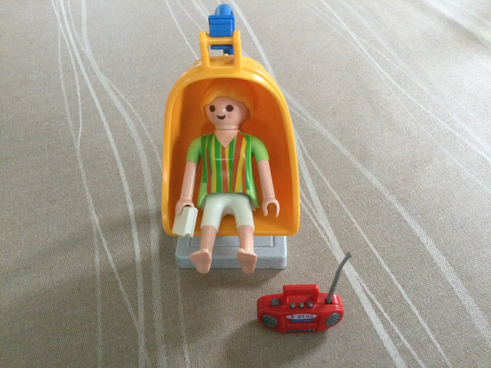 Playmobil vrouw in schommelstoel., Kinderen en Baby's, Ophalen of Verzenden, Zo goed als nieuw
