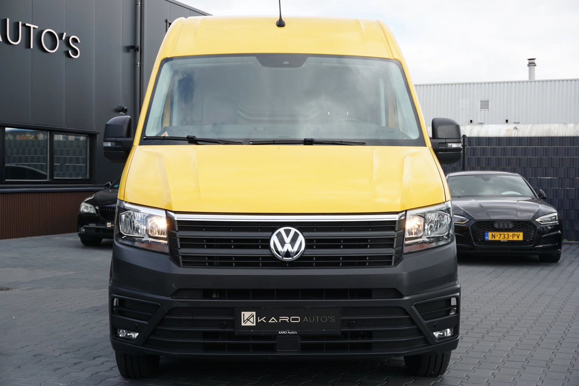 Volkswagen Crafter 35 2.0 TDI L4H3 DC DSG Carplay Cruise Cam, Stof, Gebruikt, 4 cilinders, Volkswagen