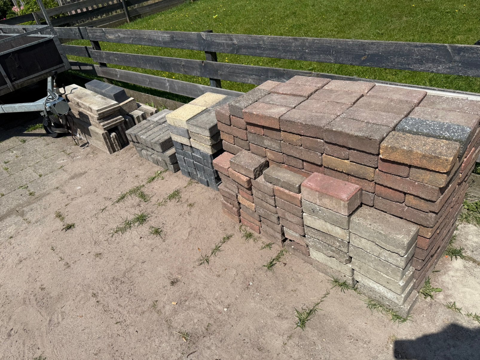 GRATIS klinkers/banden/stenen, Ophalen, Steen of Klei, Zo goed als nieuw, 15 m² of meer