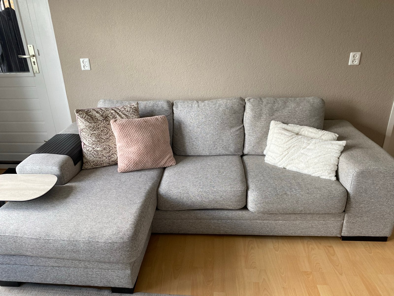 Grijs/zwart bankje met verstelbaar loungegedeelte, Huis en Inrichting, Banken | Bankstellen, Ophalen, Gebruikt, 100 tot 125 cm