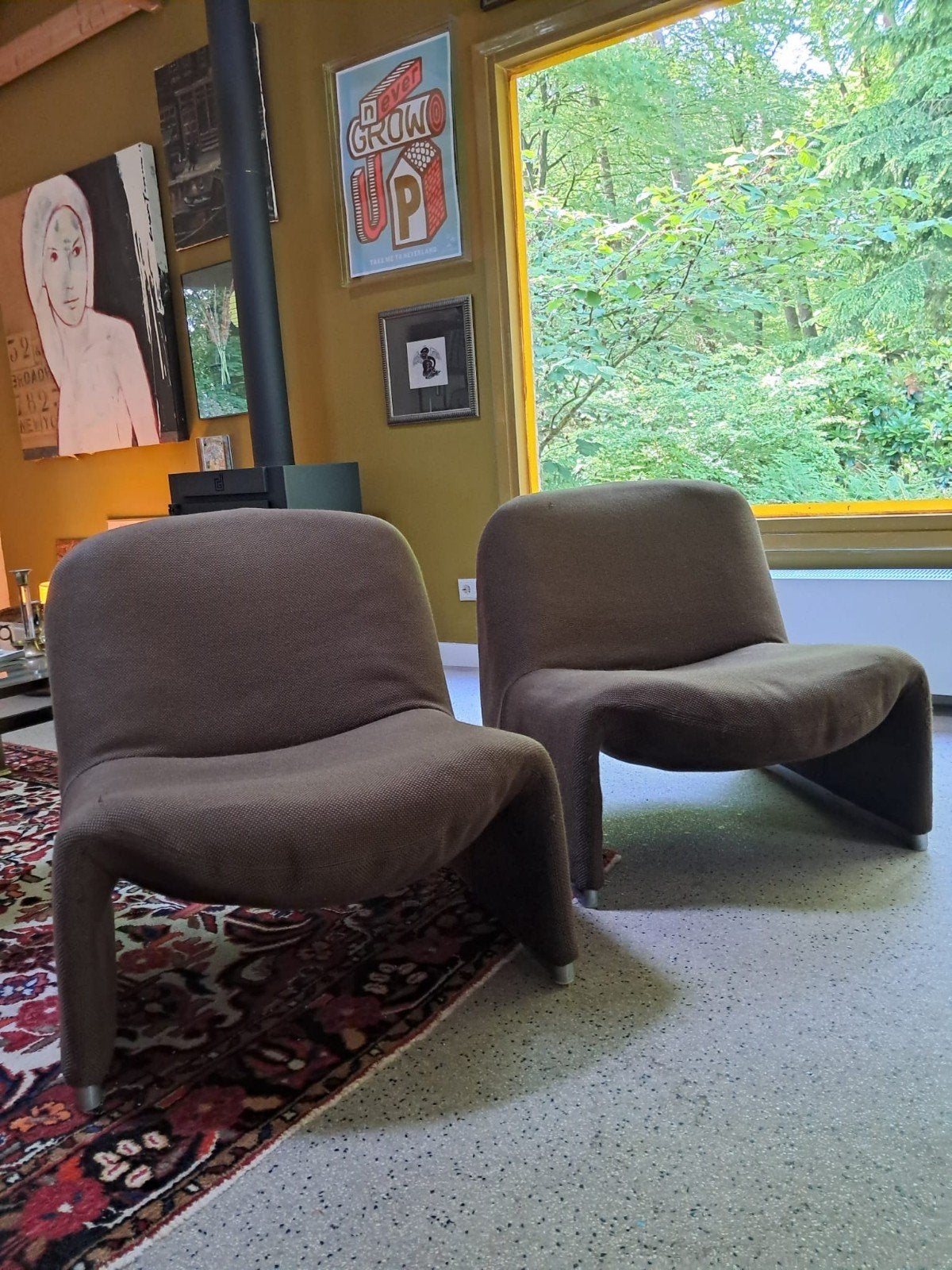 2 Alky stoelen van Giancarlo Piretti voor Artifort, Huis en Inrichting, Stoelen, Gebruikt, Twee, Stof, Bruin, Ophalen