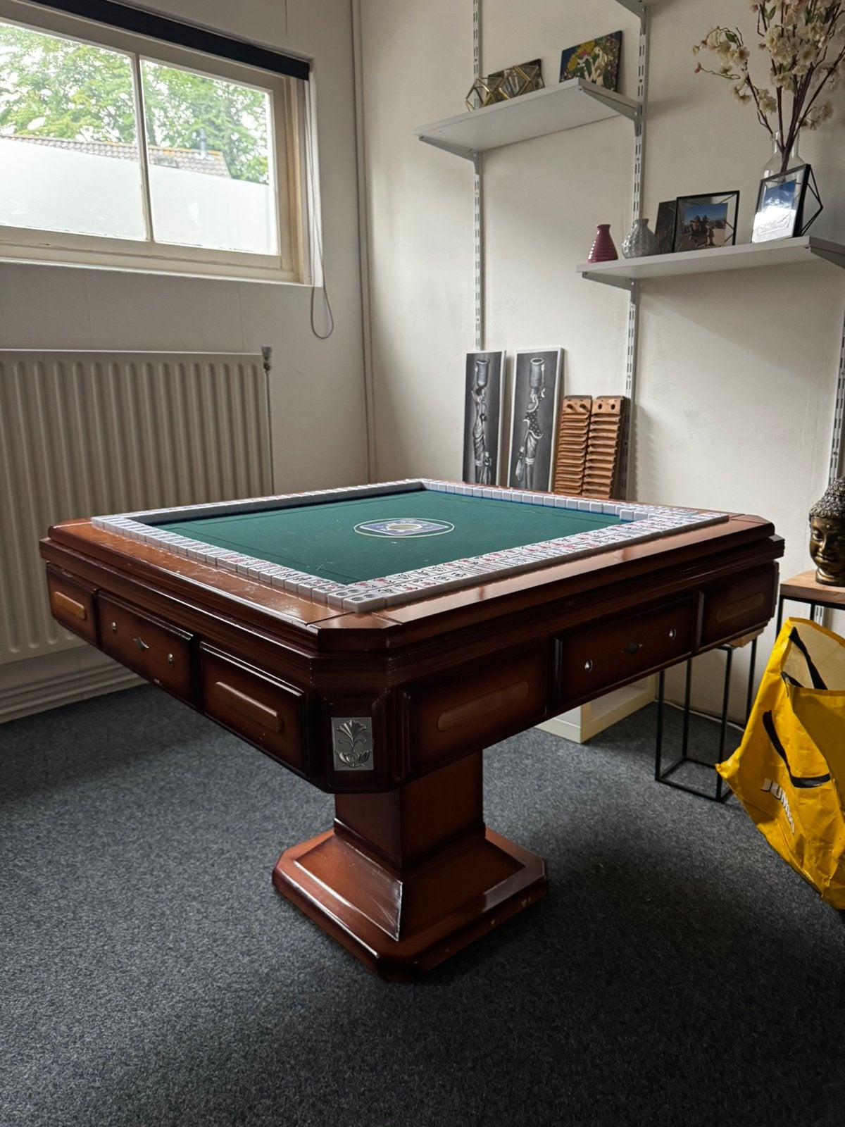 Authentieke massief houten Mahjongtafel – luxe uitvoering, Ophalen, Zo goed als nieuw, Pooltafel