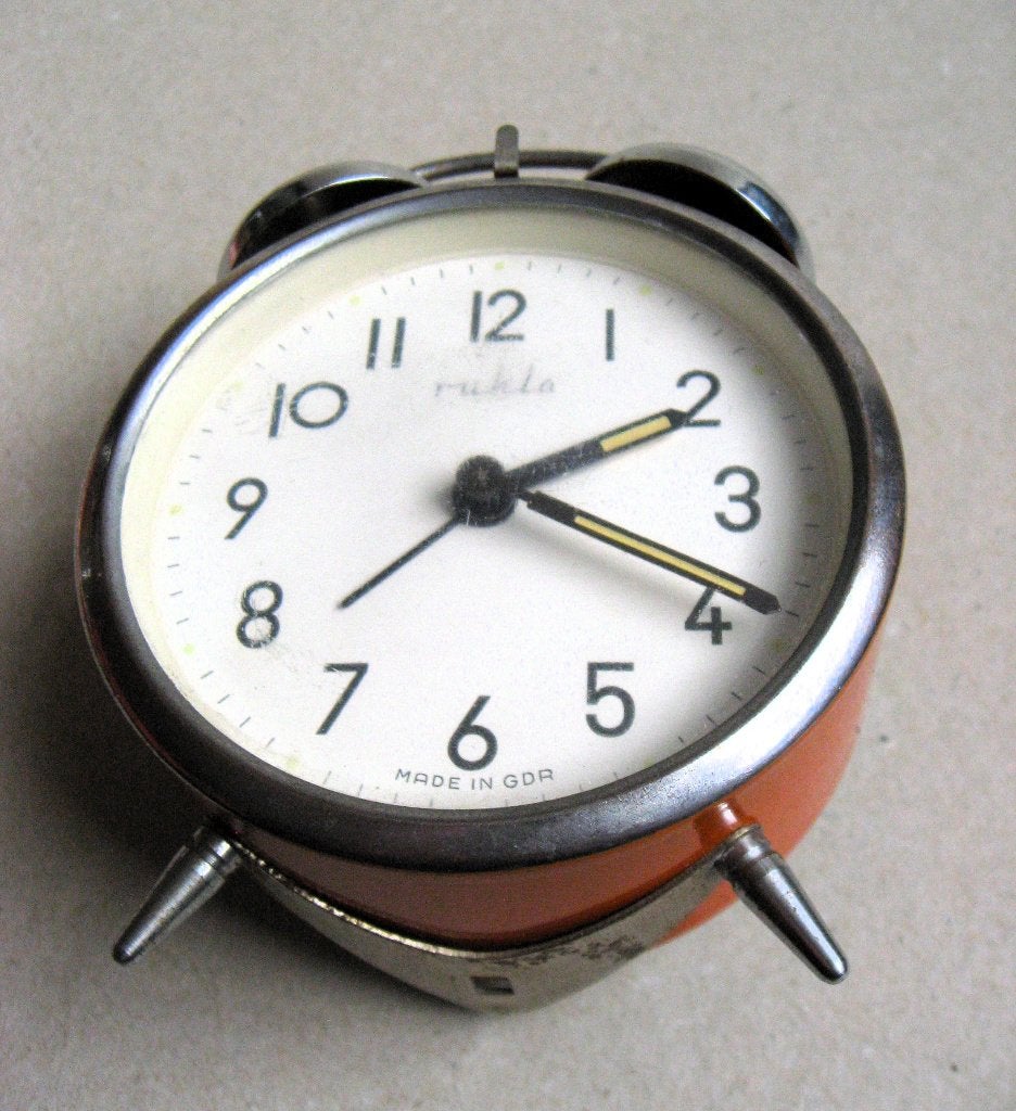Retro oranje Ruhla alarmklok met bellen, space age jaren 60, Ophalen of Verzenden