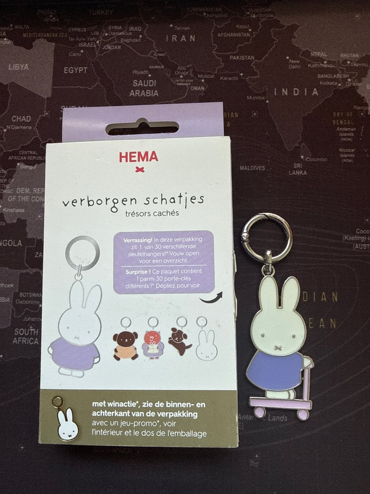 HEMA Nijntje sleutelhanger op step, Ophalen of Verzenden, Gebruikt, Knuffel of Figuurtje