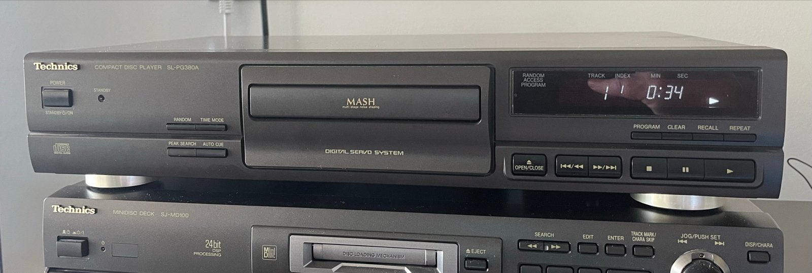 Technics SL-PG380A Compact Disc Player met nieuwe laser, Ophalen of Verzenden, Zo goed als nieuw, Technics
