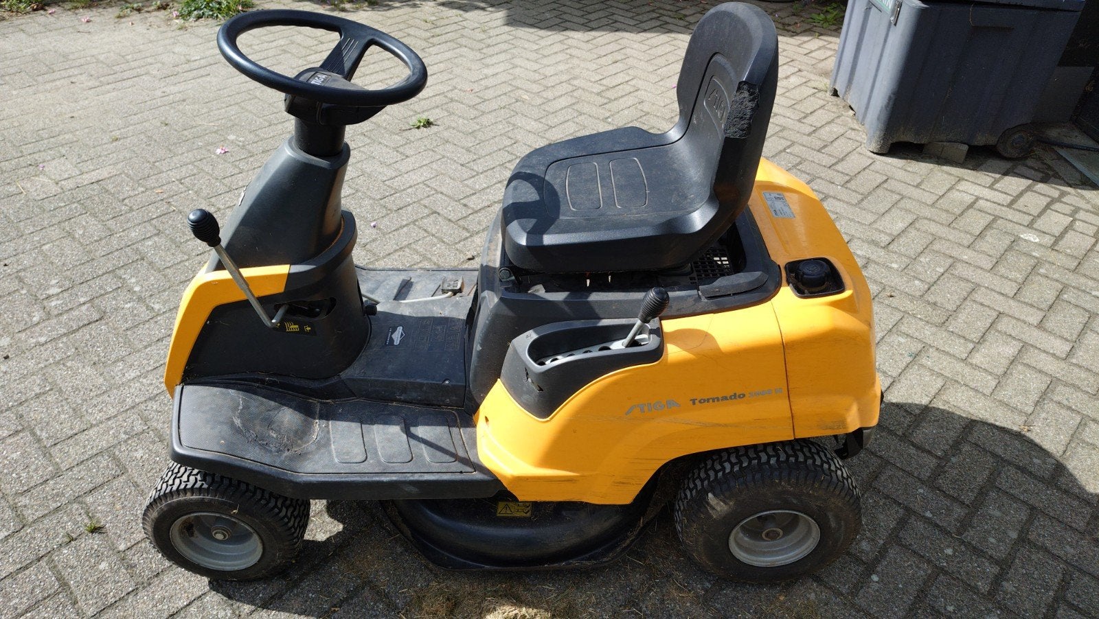 Stiga Tornado 1066H - Hydrostatisch, motor defect, Ophalen, Gebruikt, Minder dan 90 cm, Stiga