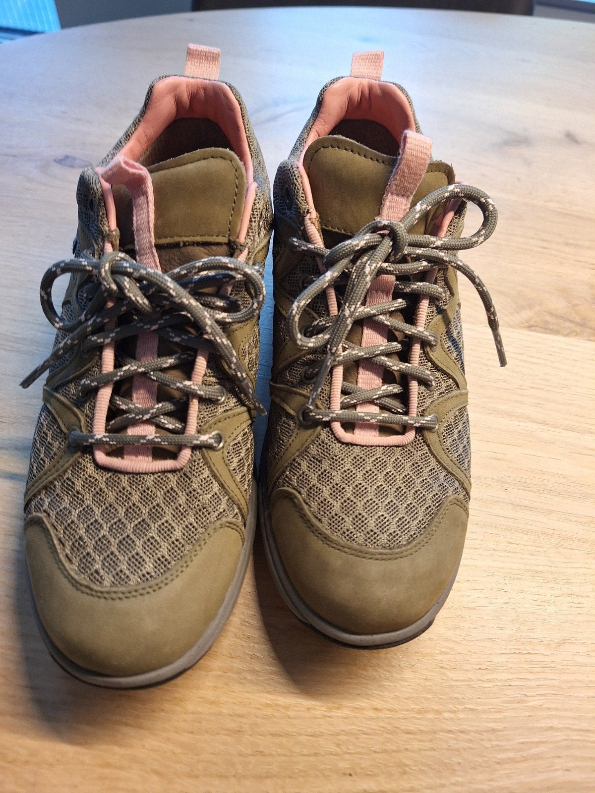 Xsensible hiking stockholm, wijdte H, mt 39, nieuwstaat, Kleding | Dames, Schoenen, Xsensible, Ophalen of Verzenden, Sneakers of Gympen