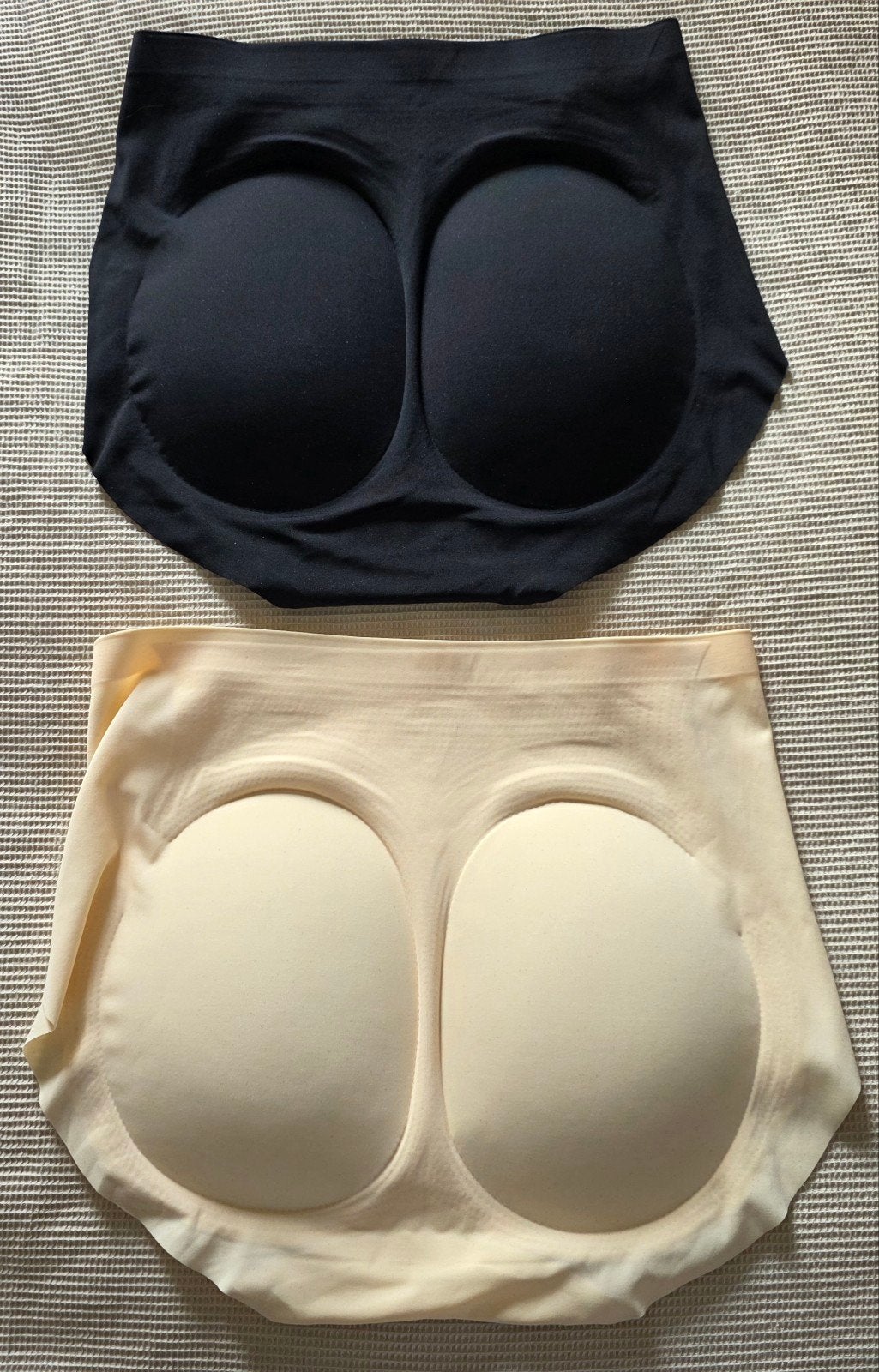 2x Dames ondergoed met vulling - Maat M, Kleding | Dames, Onbekend, Verzenden, Zwart, Broekje of Short