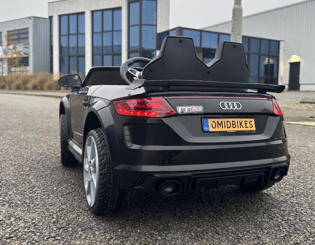 Audi TT'RS 12v zwart - RC – Leder zit – Rubberband Bleu, Ophalen of Verzenden, Nieuw, Overige typen