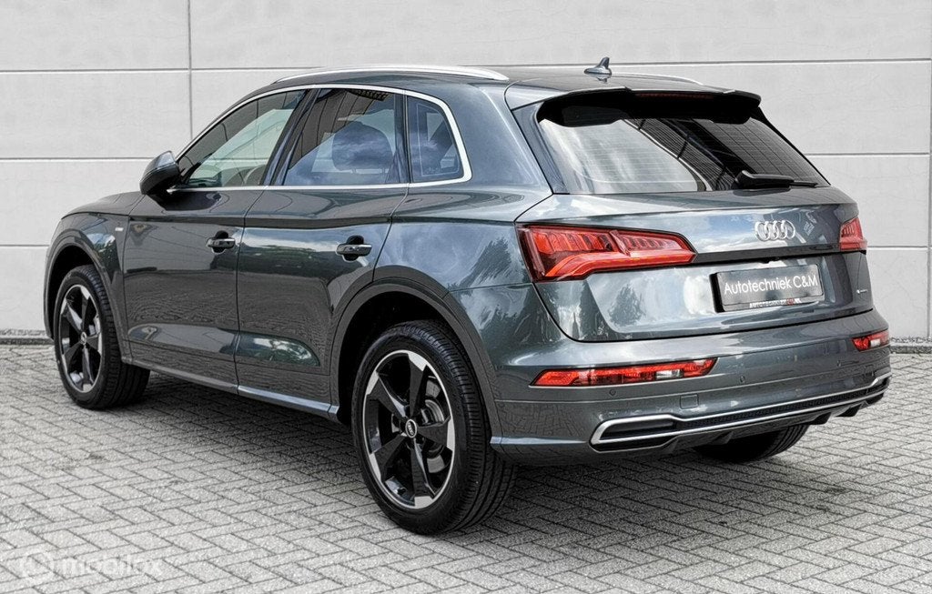 Audi Q5 2.0 TFSI QUATTRO S Line 252PK/S-TRONIC/ACC/CAMERA/DC, Auto's, Audi, Automaat, 15 km/l, Zwart, 4 cilinders