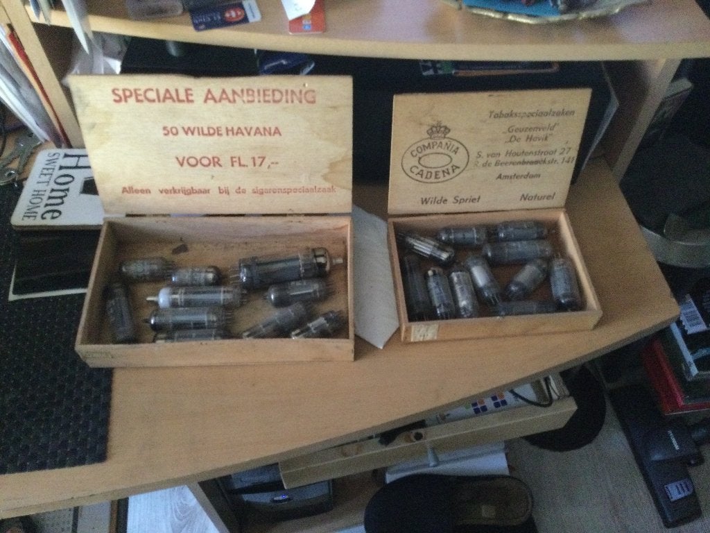 radio en tv lampen, Ophalen