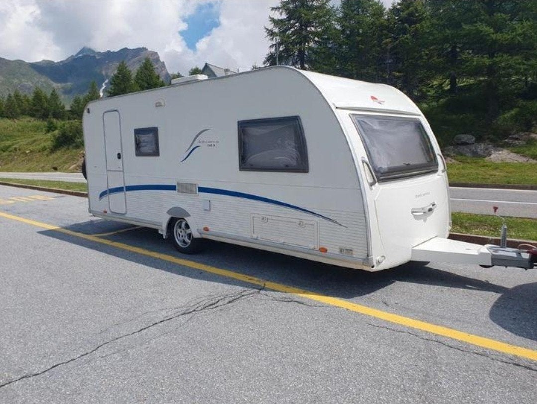 Caravan Burstner Belcanto 500TK Stapelbed, Caravans en Kamperen, Rondzit, Dwarsbed, Kachel, Particulier