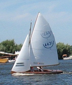 16m2 voor wedstrijdzeiler én toerzeiler, Watersport en Boten, Open zeilboten, Fok, Buitenboordmotor, Ophalen