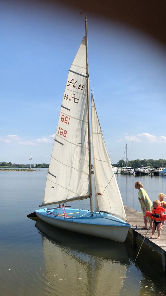 Gratis op te halen Simoun 485 met hand trailer, Ophalen, Geen motor, Gebruikt, Overige typen