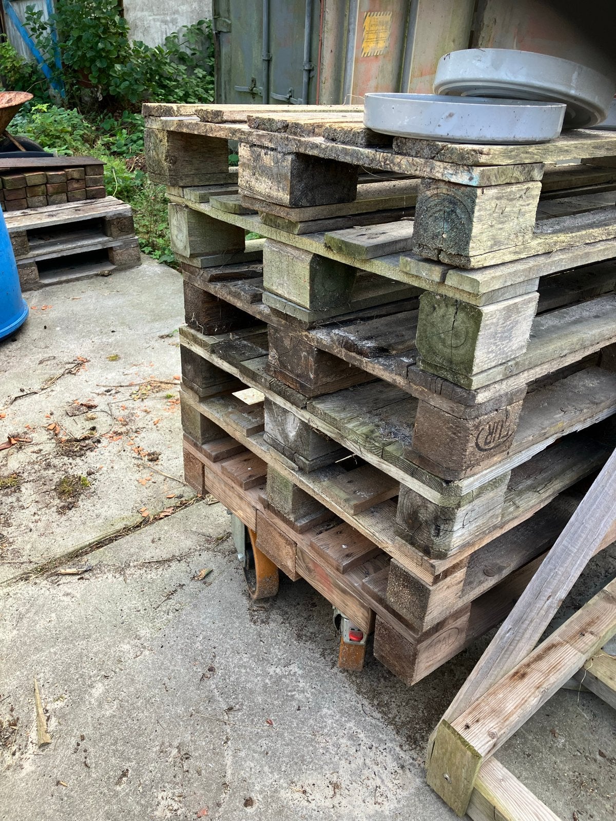 Gratis 7 gebruikte pallets, Ophalen of Verzenden, Gebruikt, Hout