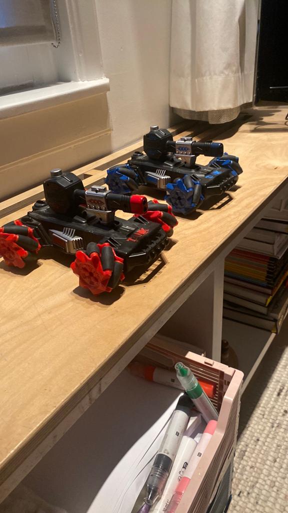 Lasergame Bestuurbare Tanks - Set van 2, Elektro, Gebruikt, Ophalen of Verzenden, Auto onroad