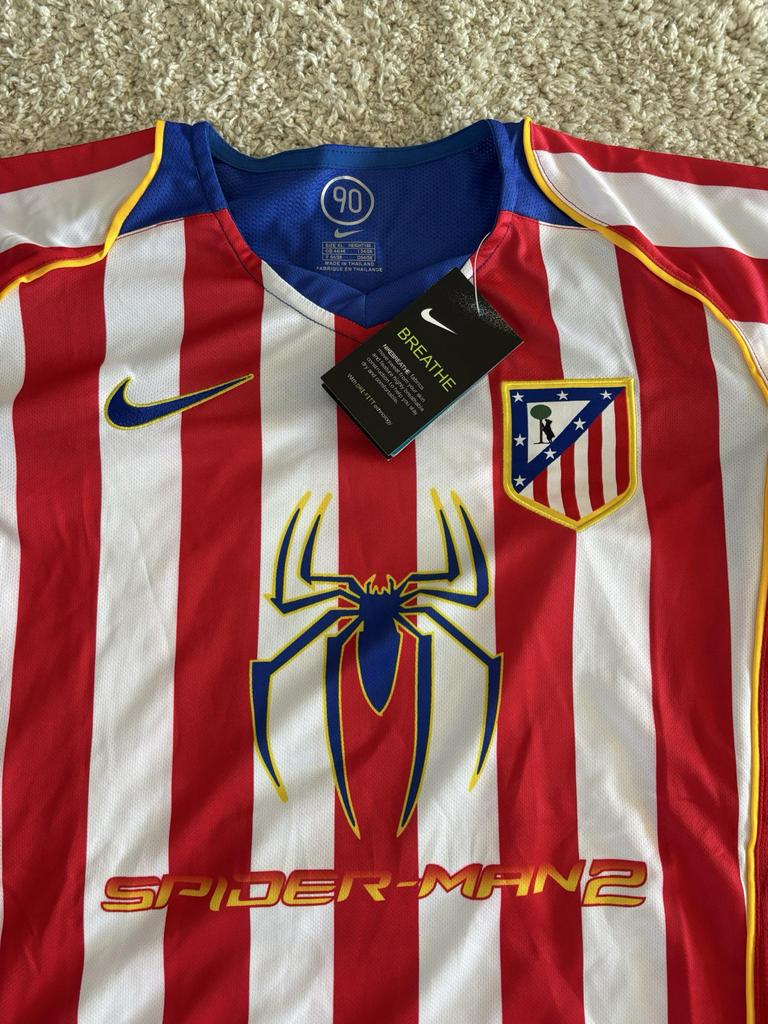 Nike Atlético Madrid Torres #9 Spider‑Man shirt – maat XL, Verzamelen, Sportartikelen en Voetbal, Ophalen of Verzenden, Zo goed als nieuw